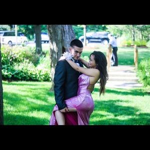 Glitter dress that’s stretchy and comfortable!